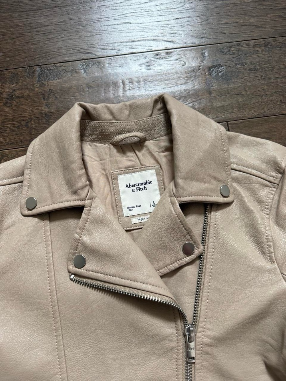 Abercrombie & Fitch Women's Large Vegan Leather Moto Jacket Beige, Taupe - Picture 4 of 9